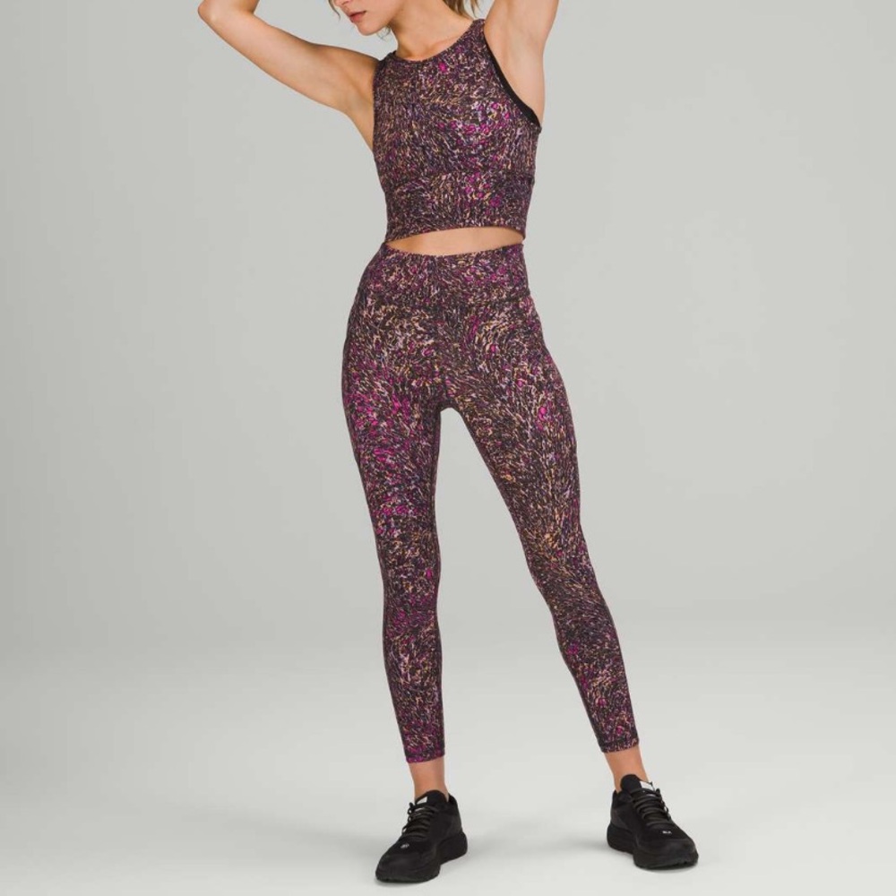 Lululemon set size 4 power pivot invigorate